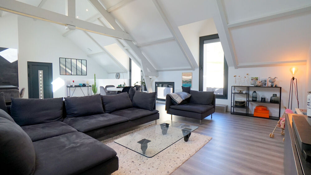 Maison Rénovée - 3 chambres - 174 m2