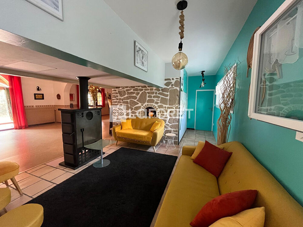 Maison Arles Sur Tech 10 pièce(s) 350 m2