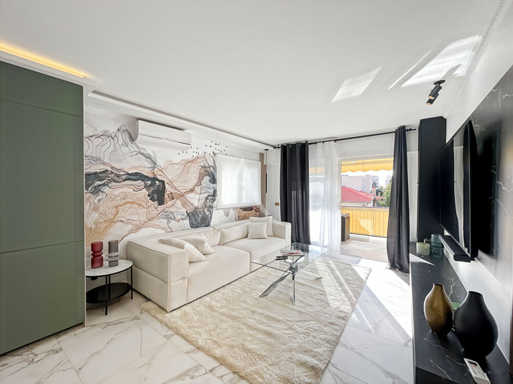 Vente Appartement RETOUR A LA VENTE - TOUTE OFFRE SERIEUSE  ETUDIEE ! magnifique 3 pièces Basse Californie Cannes