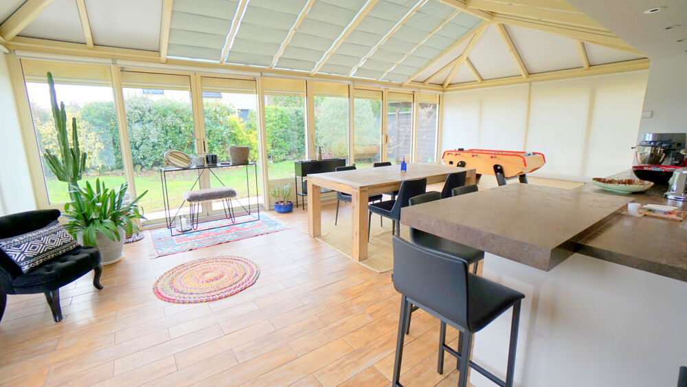 Maison - 80m² de pièces de vie - 165 m2