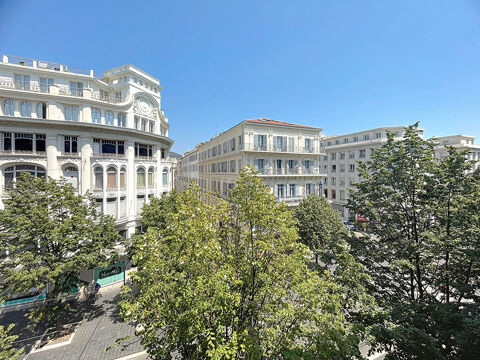 Locaux d'exception 6 pi&egrave;ces 160 m&sup2; Nice Jean M&eacute;decin 1180000 06000 Nice