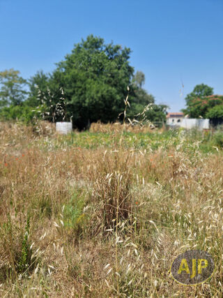  Terrain à vendre 649 m²