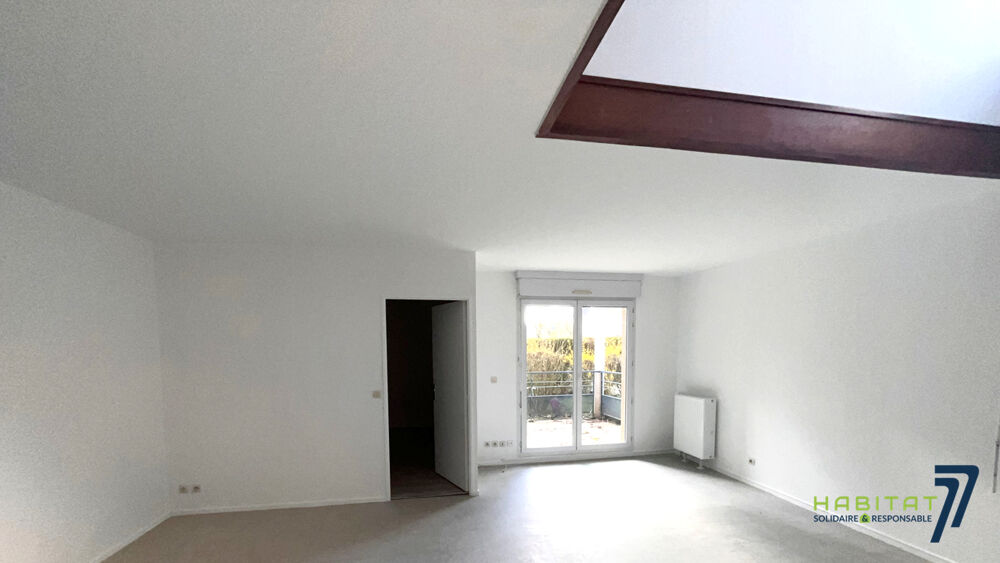 Vente Appartement DUPLEX 5 PIECES + PARKING 109.5 m2 Magny le hongre