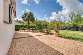  Maison � vendre 8 pi�ces 220 m�