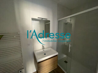  Appartement à louer 1 pièce 27 m²