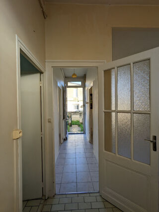  Immeuble � vendre 12 pi�ces 208 m�