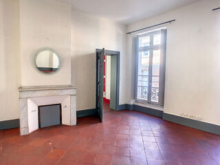  Appartement à louer 3 pièces 101 m²