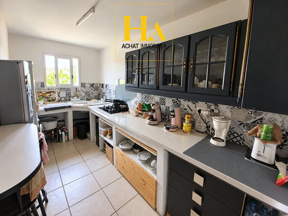 Vente Maison Maison Saint Benoit 7 pièce(s) 165 m2 Saint benoit