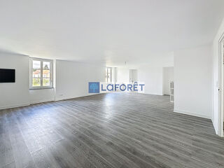  Maison  vendre 8 pices 288 m