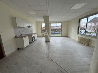  Appartement à louer 3 pièces 66 m²