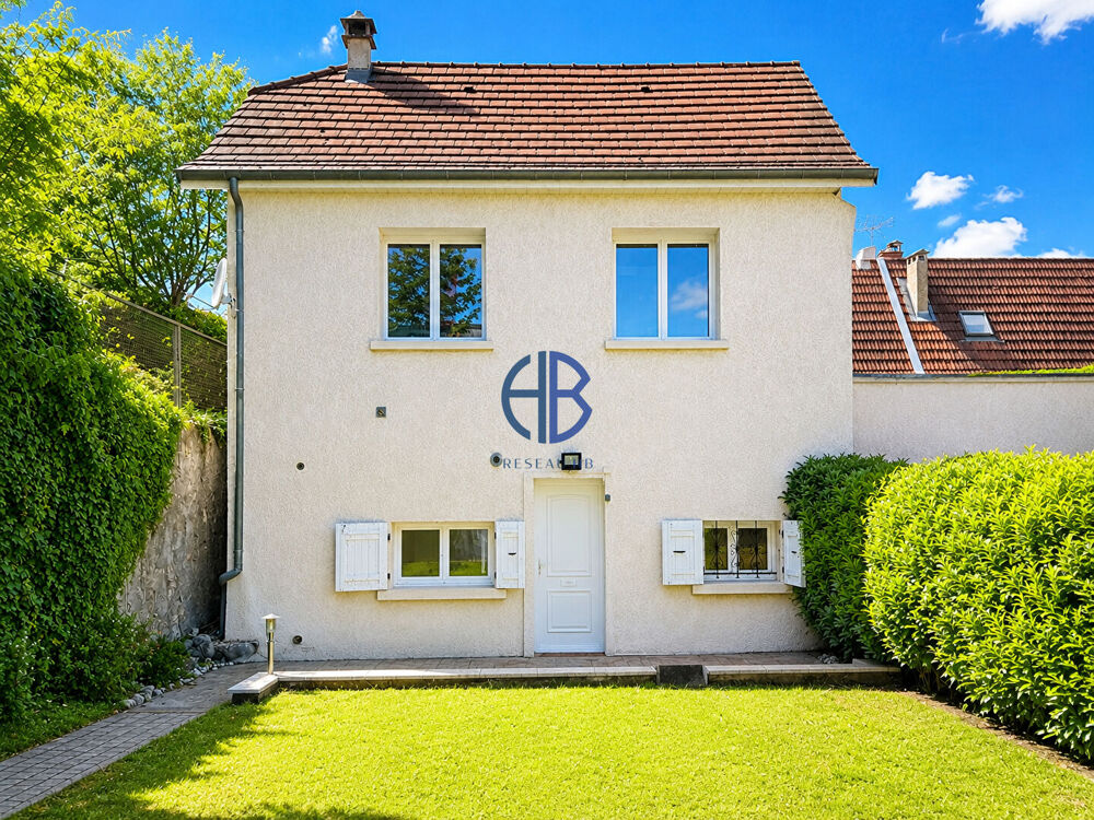 Vente Maison Charmante maison individuelle rénovée de 102,41 m² au coeur du village des Avenières Les avenieres veyrins thuellin