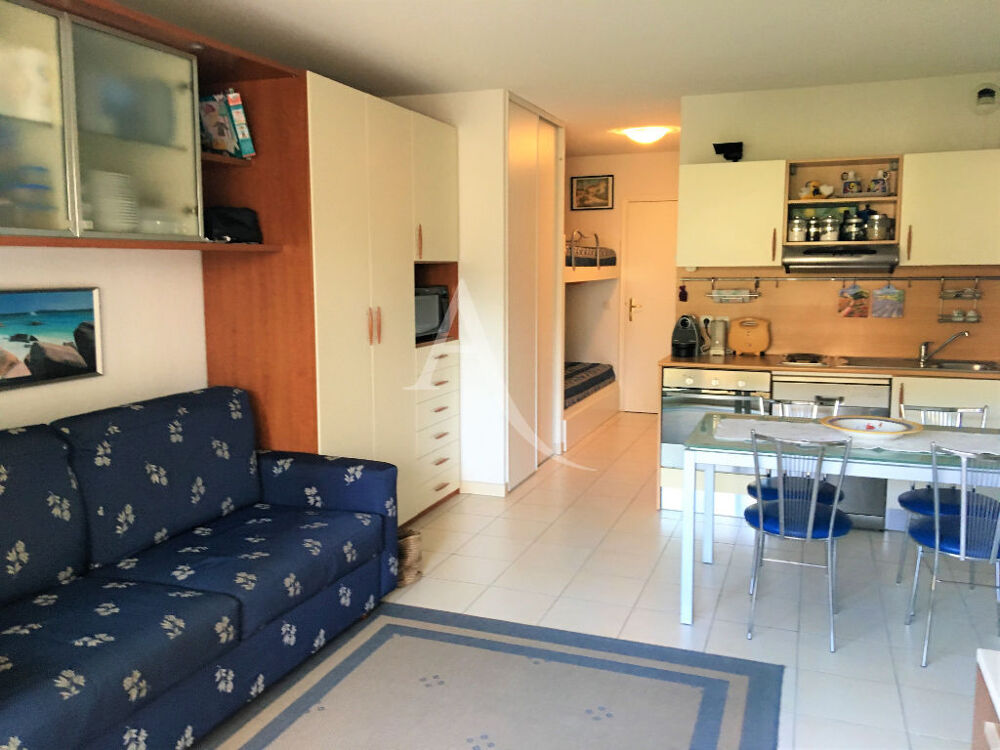 Location Appartement Saint Laurent Du Var , route des Vespins, studio meublé avec terrasse Saint laurent du var