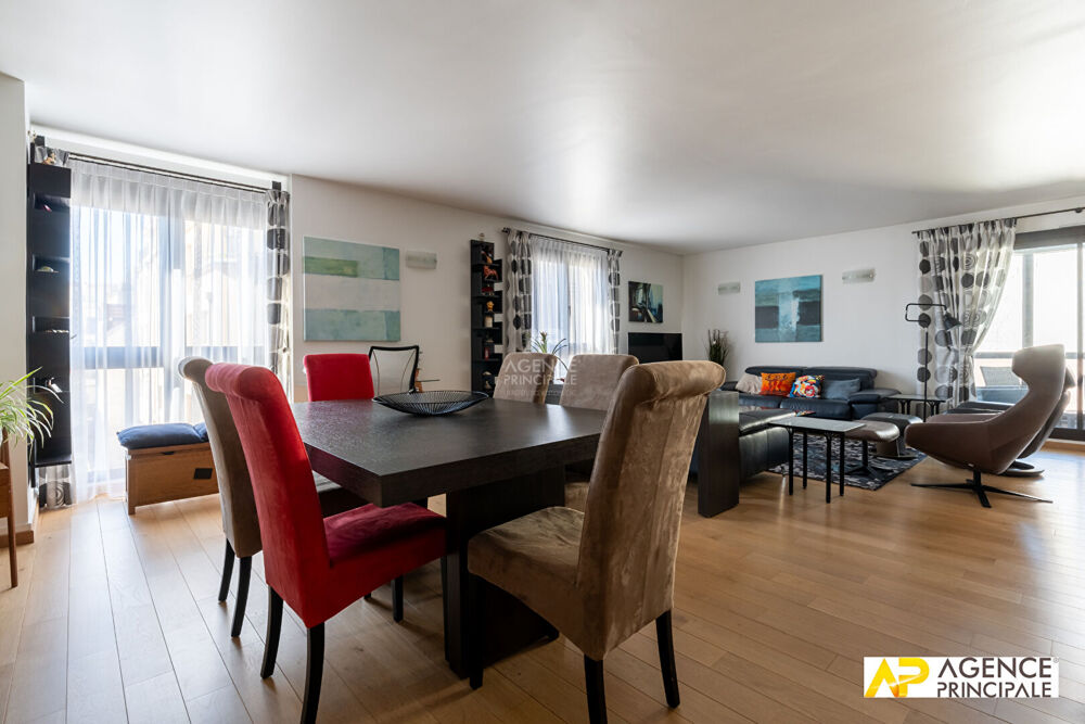 Appartement Maisons Laffitte 4 pièce(s) 93 m2 - Hyper centre - Balcon - Ascenseur