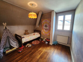  Maison � vendre 9 pi�ces 140 m�