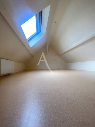  Appartement à louer 1 pièce 30 m²