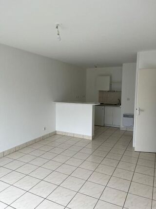  Appartement à louer 2 pièces 43 m²