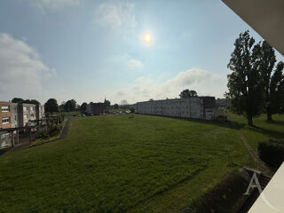  Appartement  vendre 4 pices 77 m