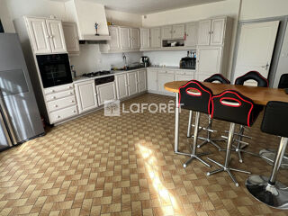  Maison à vendre 7 pièces 181 m²