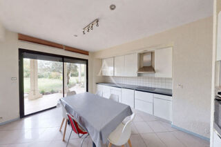  Maison à vendre 6 pièces 211 m²