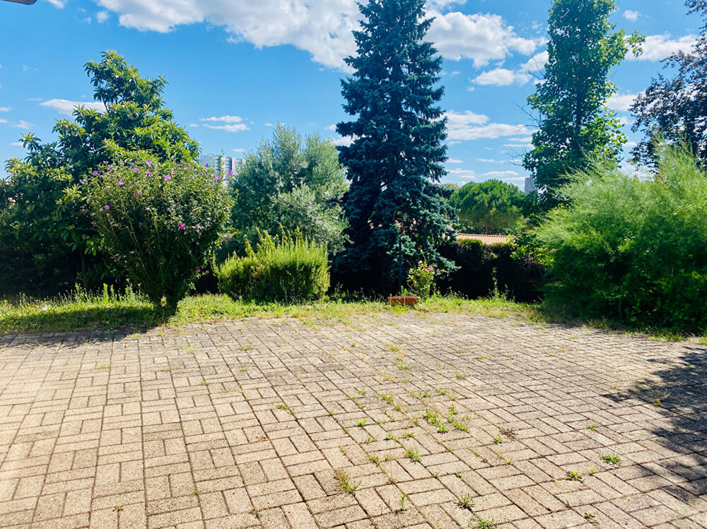Maison 229 m² rénover à Saint-Didier-au-Mont-d'Or avec vue dégagée