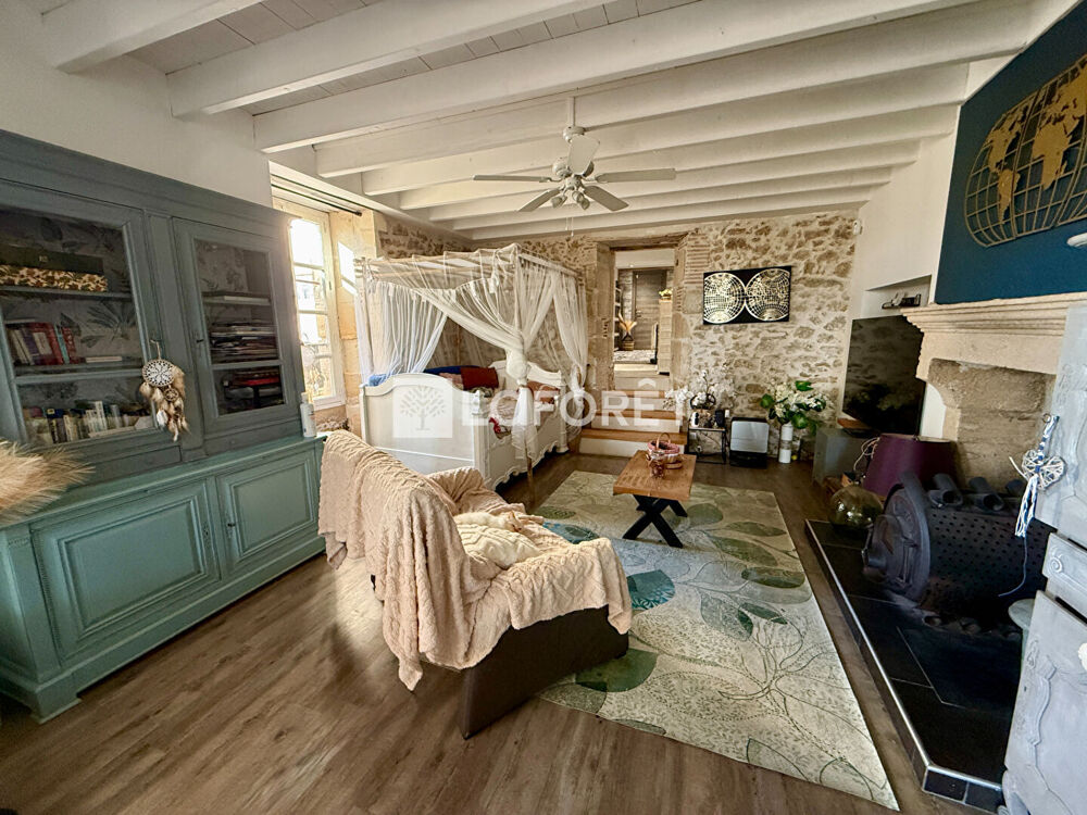 � vendre  Maison Casseuil (33190)