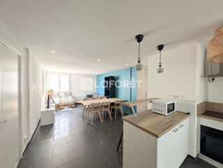  Appartement à louer 1 pièce 68 m²
