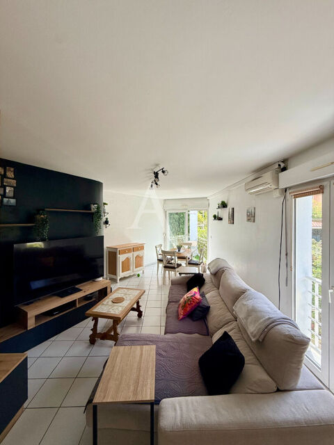   Appartement meublé Le Pradet 3 pièce(s) 65 m2 Appartement - 3 pièce(s) - 65 m²