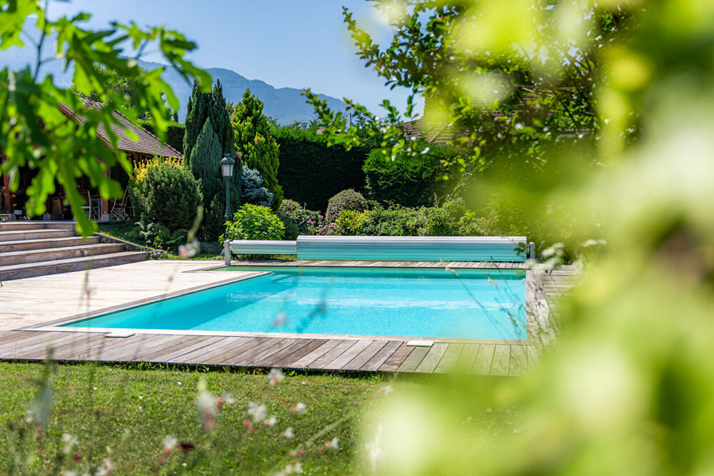 Grésy-sur-Aix - Villa familiale avec piscine sur terrain de 2 390 m²