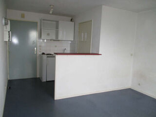  Appartement à louer 1 pièce 19 m²