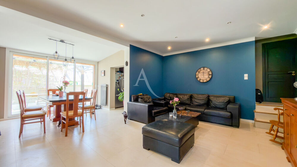 Vente Maison Maison Yerres 6 pièce(s) 112.6 m2 Yerres