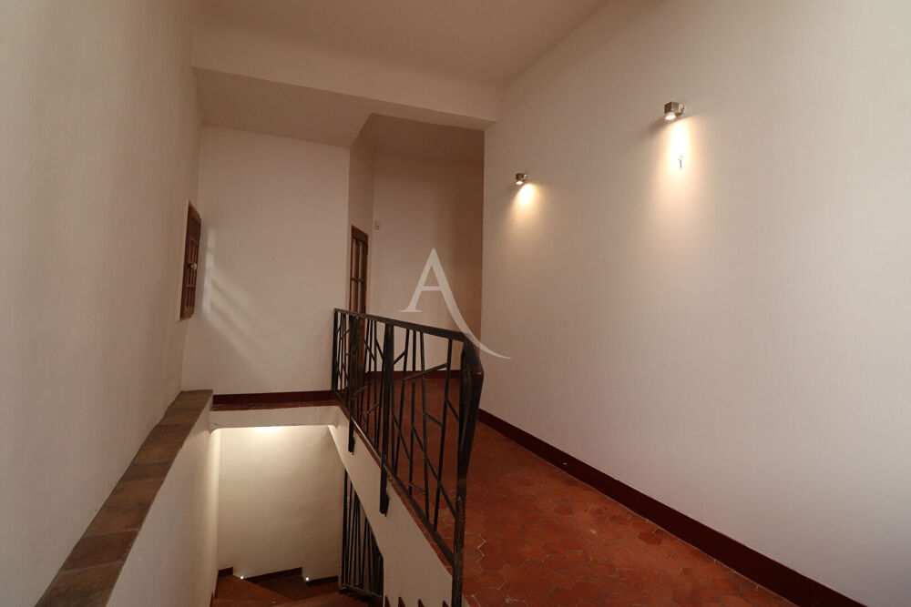 MAISON DE VILLAGE A VALENSOLE DE 132M2