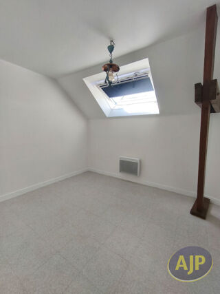  Maison à louer 4 pièces 89 m²