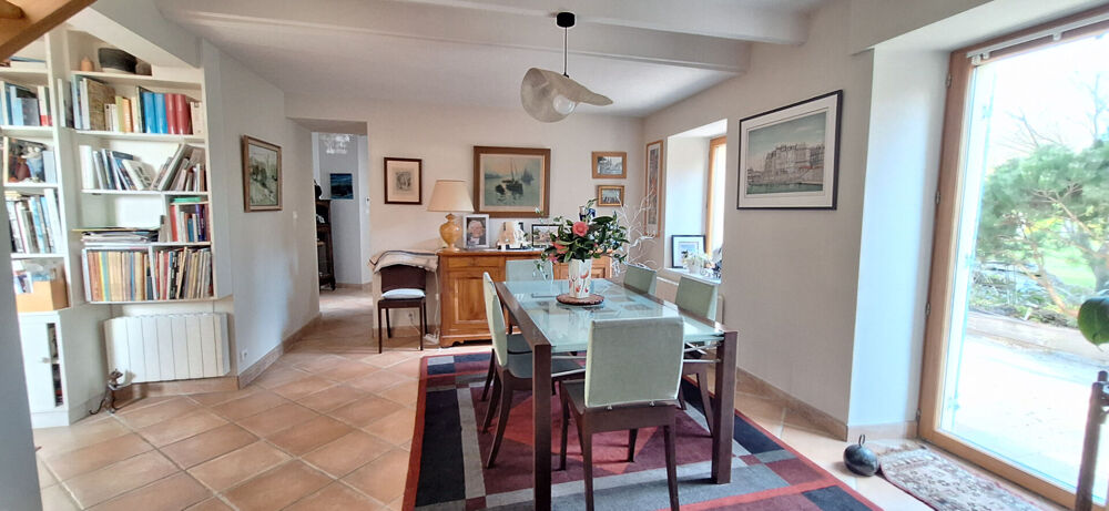 Vente Maison Fouesnant, jolie maison rénovée, 3 chambres, sur un terrain paysagé de 1500 m², à 1.4 km de la plage ! Fouesnant