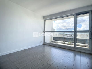  Appartement à louer 4 pièces 88 m²