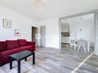  Appartement à louer 3 pièces 58 m²