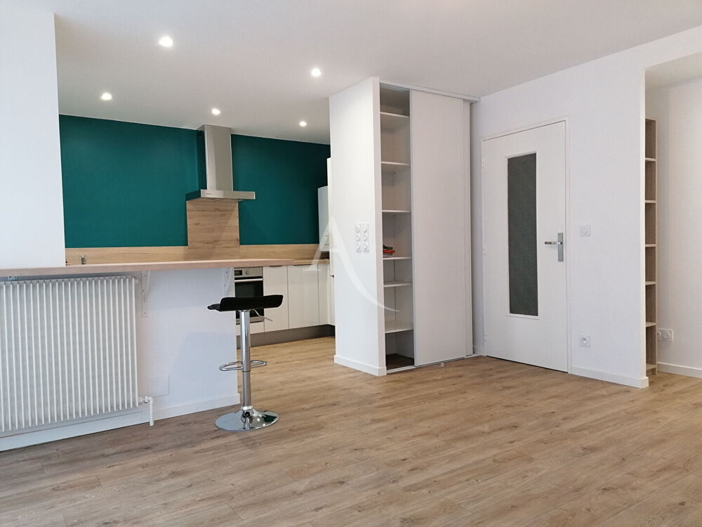 Location Appartement Appartement Pau 1 pièce(s) 37.50 m2 Pau