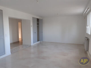  Appartement � louer 4 pi�ces 98 m�