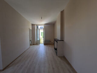  Appartement à louer 2 pièces 35 m²