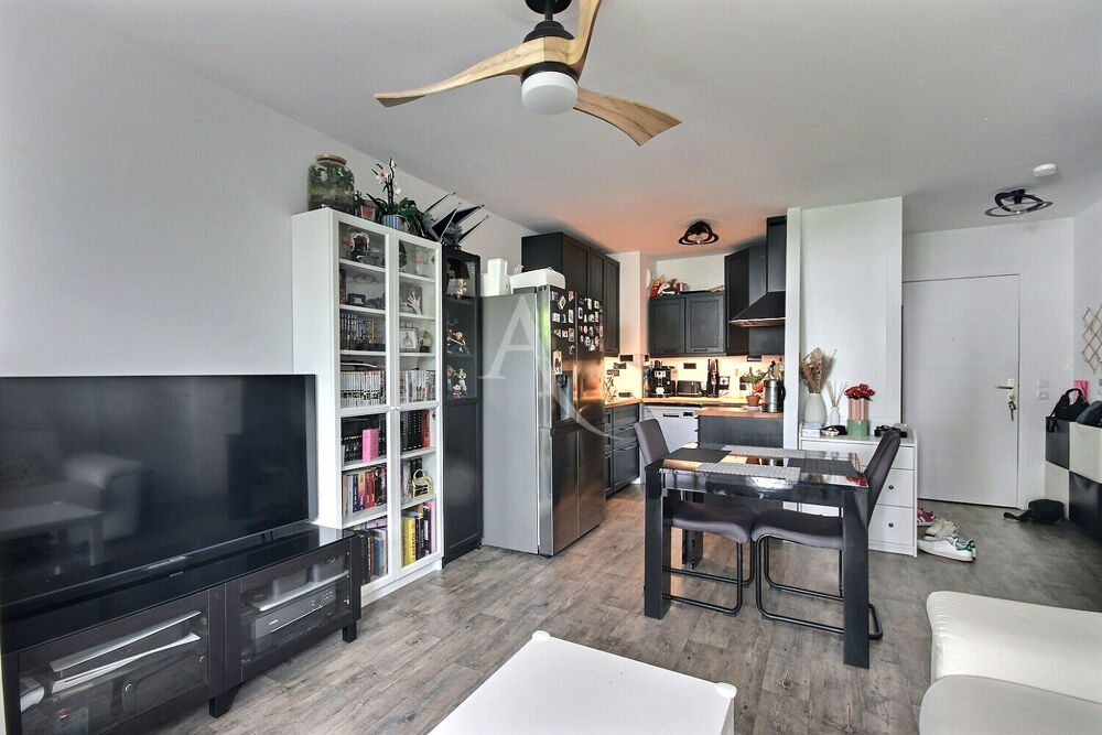 Appartement Pierrelaye 2 pièces - jardin privatif 330m²