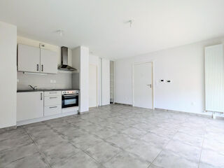  Appartement à louer 2 pièces 42 m²