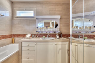  Appartement � vendre 4 pi�ces 103 m�