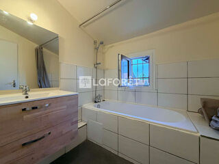  Maison à louer 5 pièces 89 m²
