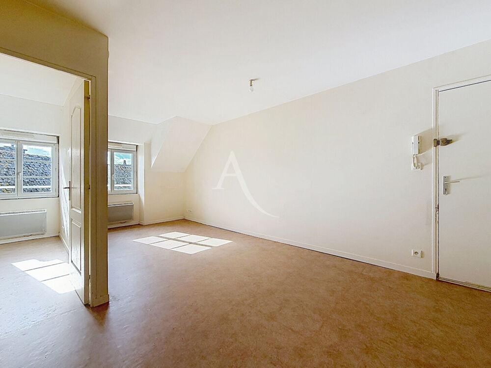 Location Appartement APPARTEMENT MONTJEAN-SUR-LOIRE-MAUGES-SUR-LOIRE 2 pièce(s) 35 m2 Montjean sur loire
