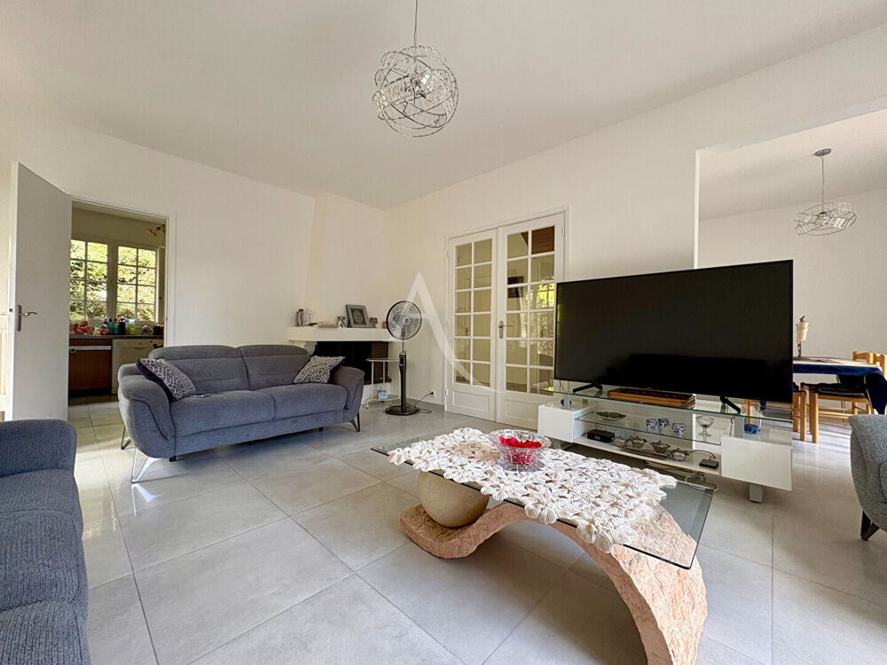 Vente Maison Maison Gif Sur Yvette 8 pièce(s) 163 m2 Gif sur yvette