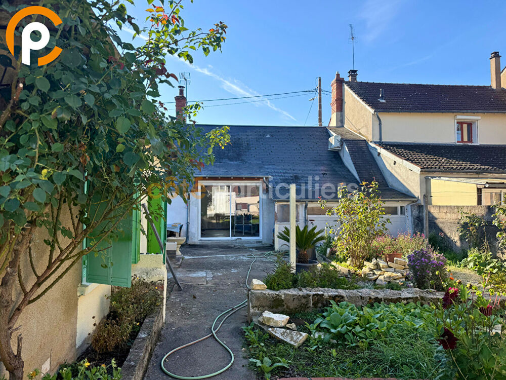 Vente Maison Maison de ville r�nov�e avec jardin Dun sur auron