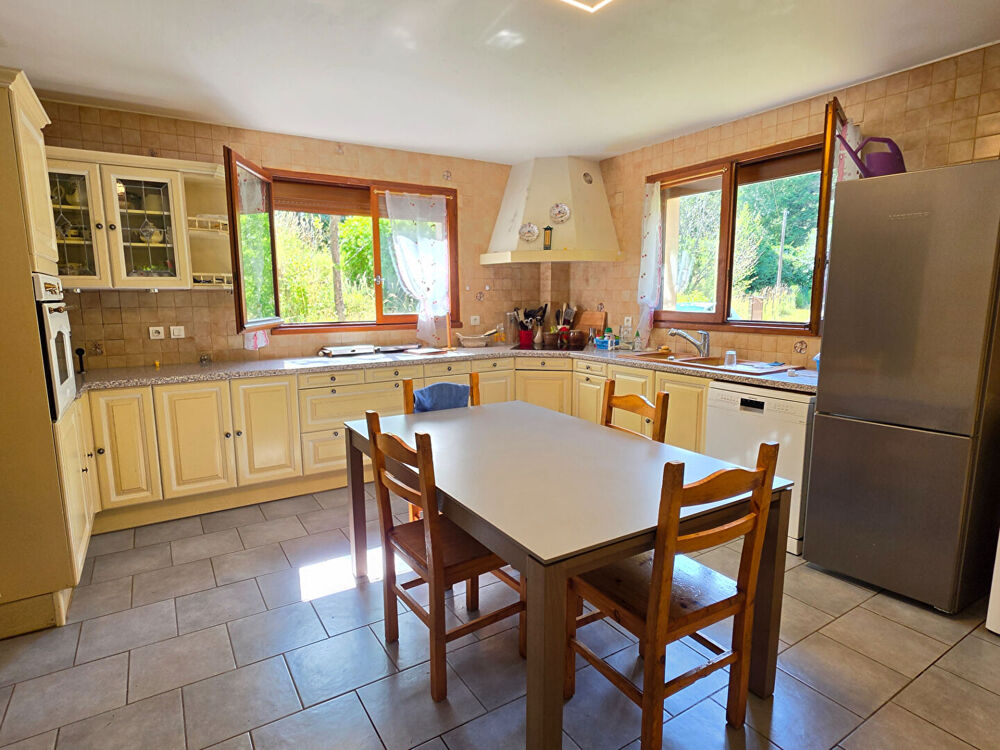 Rare à Gap propriété de 236m² sur 4 300m² de terrain