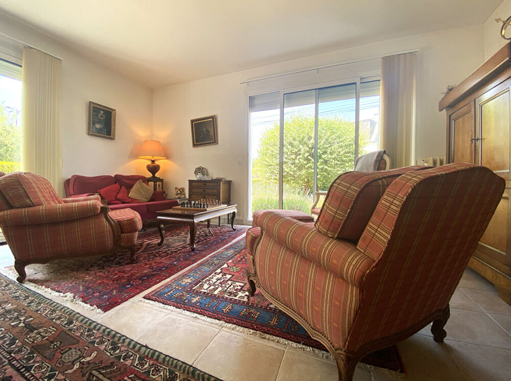 Maison à vendre à Vannes 3 chambres 1 bureau Garage Jardin