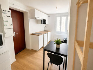  Appartement à louer 1 pièce 17 m²