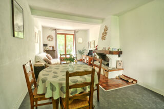  Maison à vendre 10 pièces 192 m²