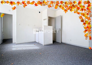  Appartement à louer 2 pièces 28 m²